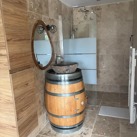 Casa vacanze Le Terracotta Pour 8 Personnes, à La Campagne